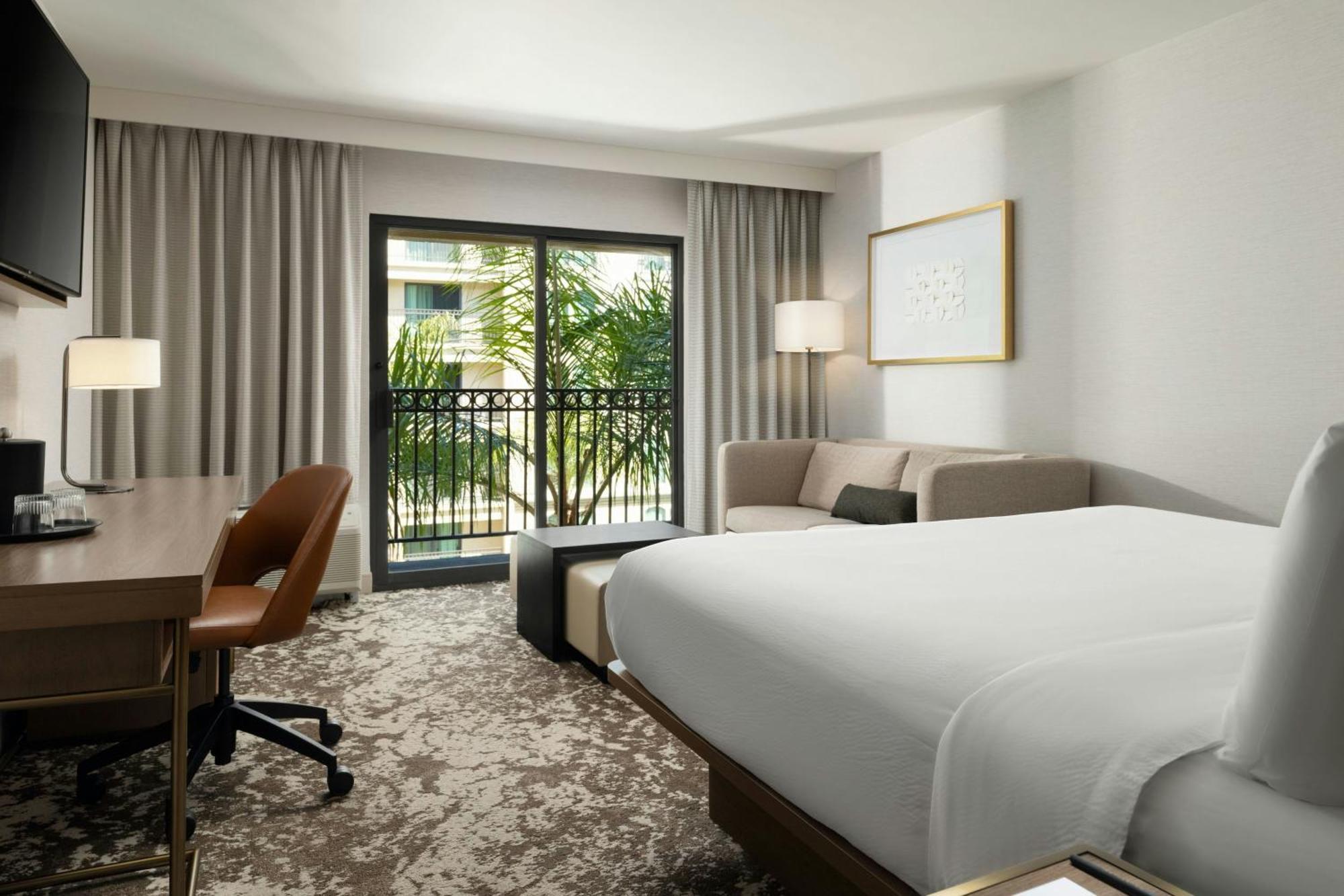Courtyard By Marriott Angeles Old Town Hotel Pasadena